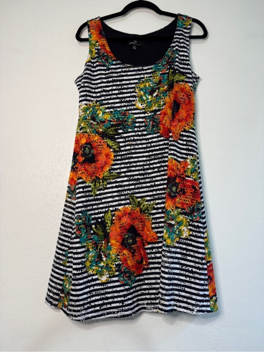 Ronni Nicole Black & White Striped Dress with Bold Orange Floral Accents. Sz 10